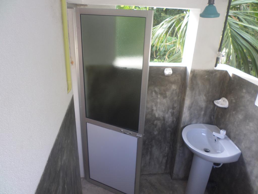Gold Ocean House Apartment Dikwella Luaran gambar